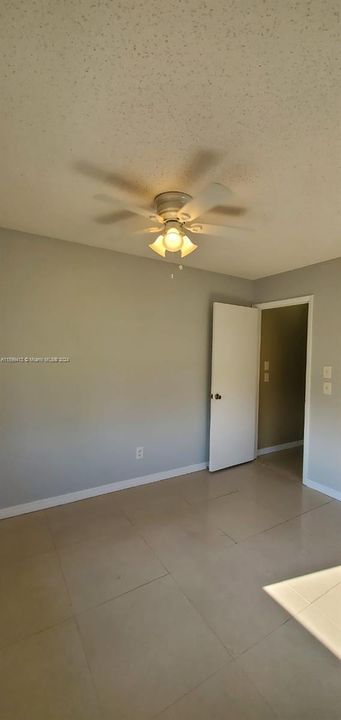 Recently Rented: $2,200 (2 beds, 2 baths, 995 Square Feet)