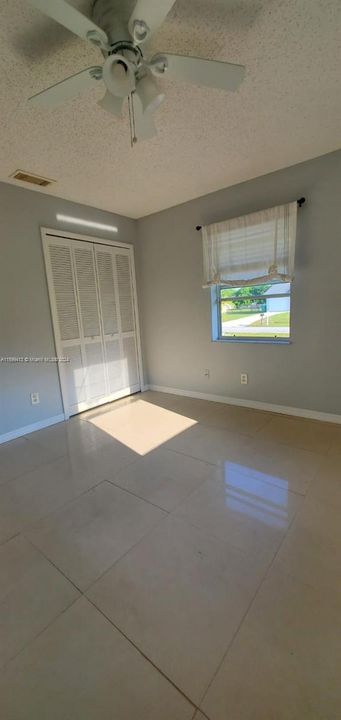 Recently Rented: $2,200 (2 beds, 2 baths, 995 Square Feet)