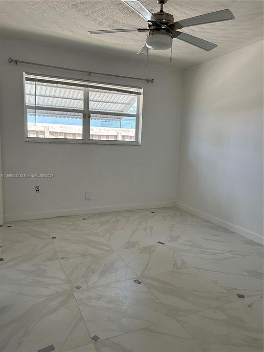 Recently Rented: $4,000 (3 beds, 2 baths, 2134 Square Feet)