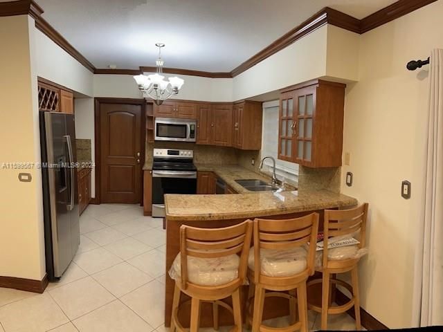 For Rent: $8,850 (3 beds, 2 baths, 1548 Square Feet)