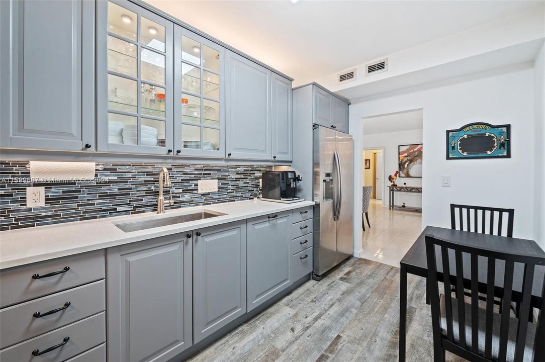 For Sale: $775,000 (2 beds, 2 baths, 1514 Square Feet)