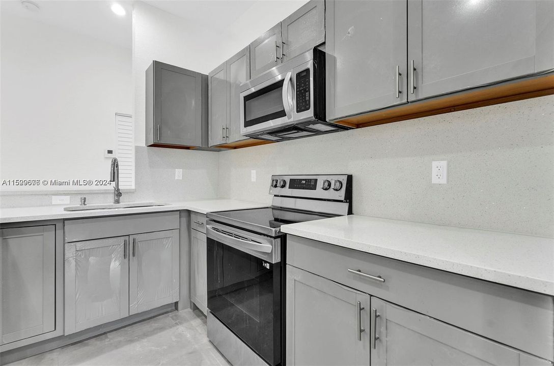 Recently Rented: $4,300 (4 beds, 3 baths, 0 Square Feet)