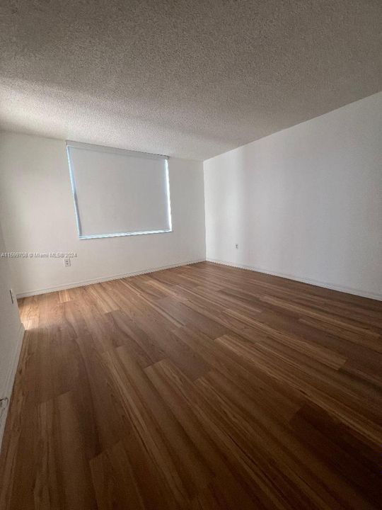 Недавно арендовано: $4,200 (2 спален, 2 ванн, 1760 Квадратных фут)