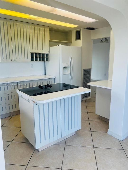 Недавно арендовано: $4,200 (2 спален, 2 ванн, 1760 Квадратных фут)