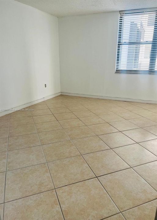 Недавно арендовано: $4,200 (2 спален, 2 ванн, 1760 Квадратных фут)