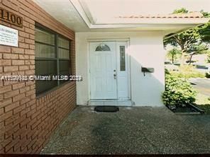 Active With Contract: $2,900 (3 beds, 2 baths, 2965 Square Feet)