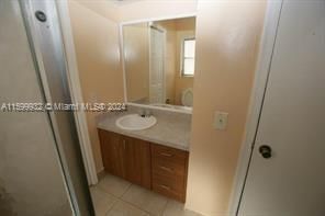 Active With Contract: $2,900 (3 beds, 2 baths, 2965 Square Feet)