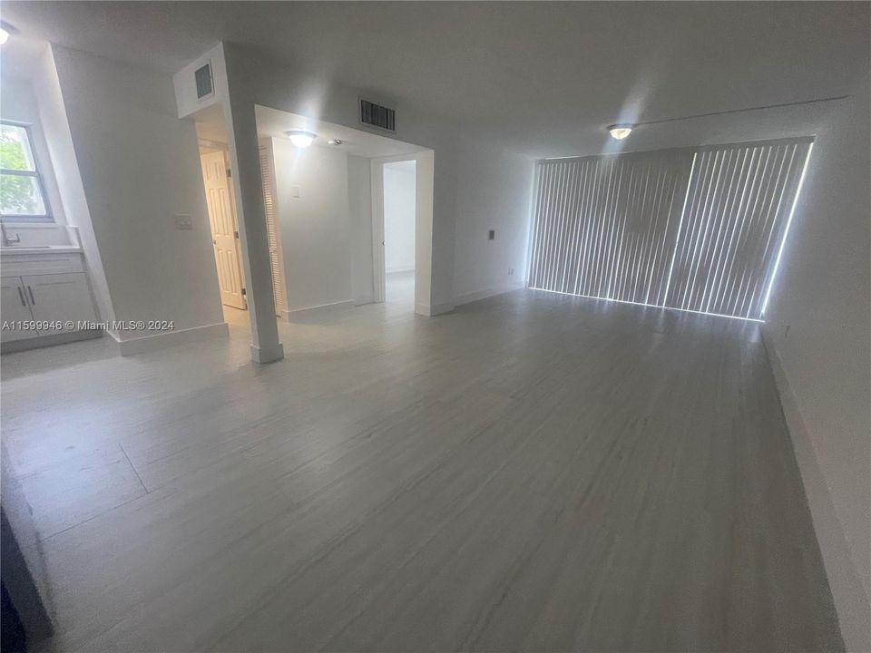 Activo con contrato: $265,000 (1 camas, 1 baños, 620 Pies cuadrados)