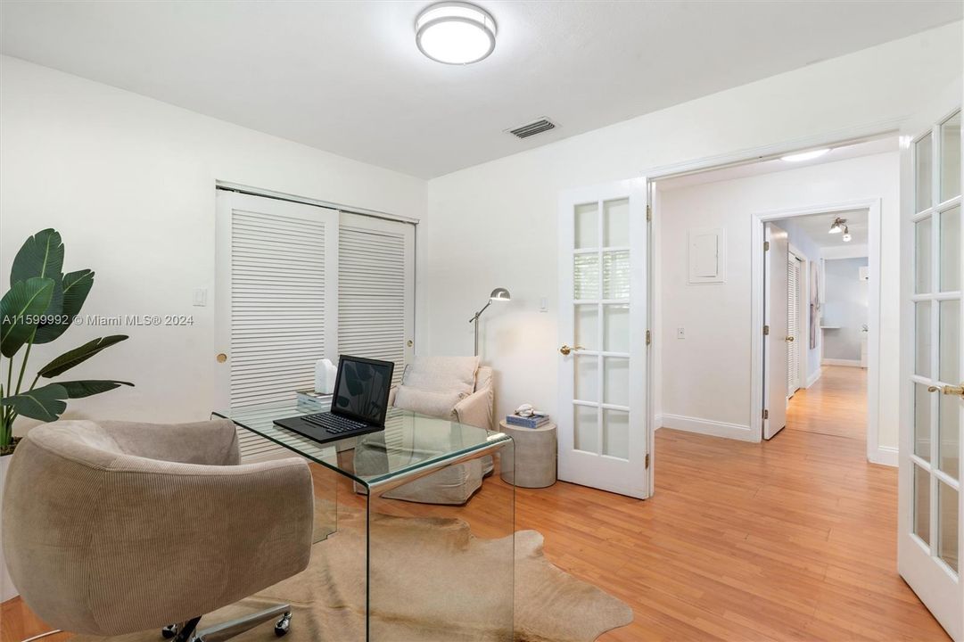 For Sale: $799,000 (4 beds, 2 baths, 2155 Square Feet)