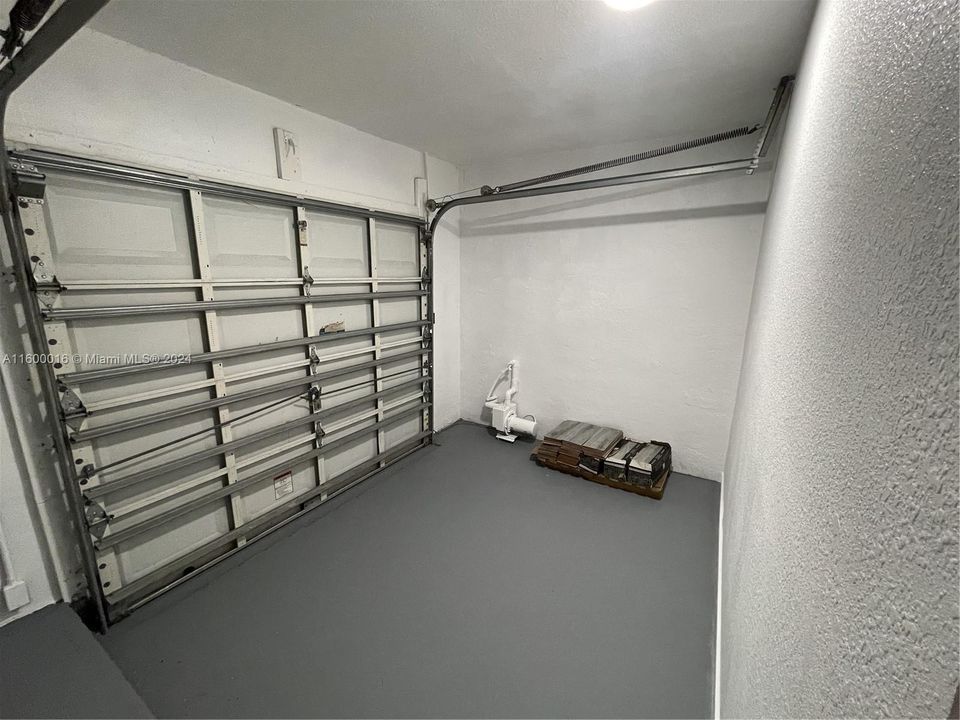 Recently Sold: $525,000 (3 beds, 2 baths, 1542 Square Feet)