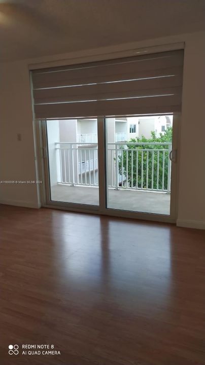 Recently Rented: $2,150 (2 beds, 1 baths, 1035 Square Feet)