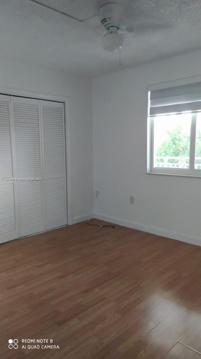 Active With Contract: $2,150 (2 beds, 1 baths, 1035 Square Feet)