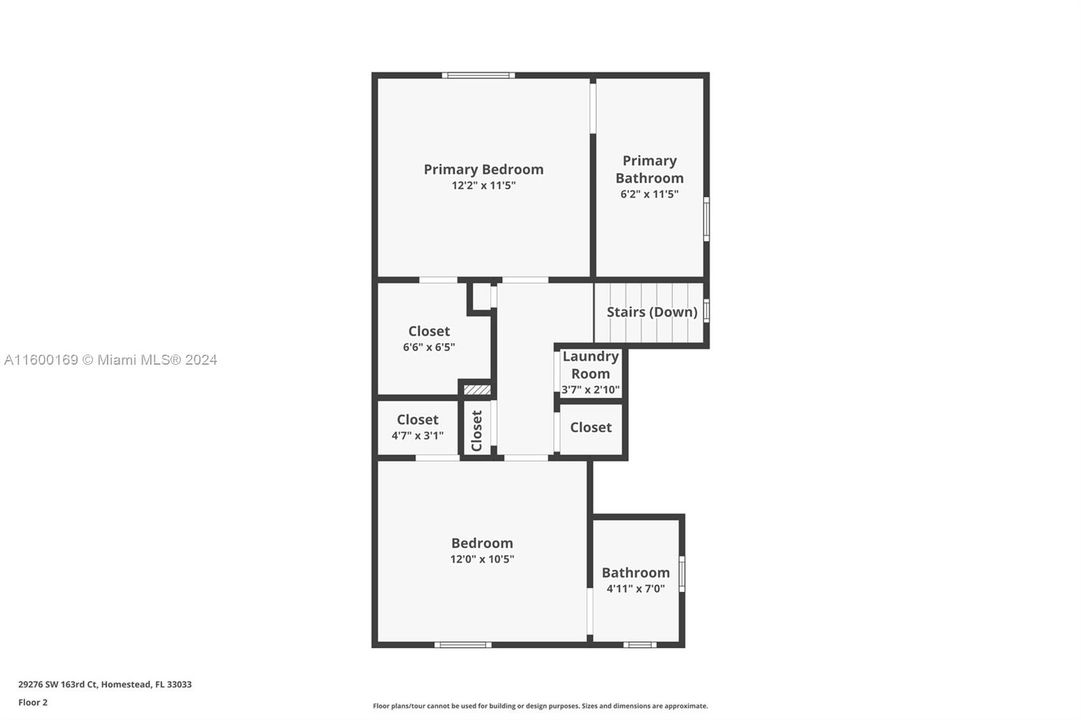 Recently Rented: $2,800 (3 beds, 3 baths, 1400 Square Feet)