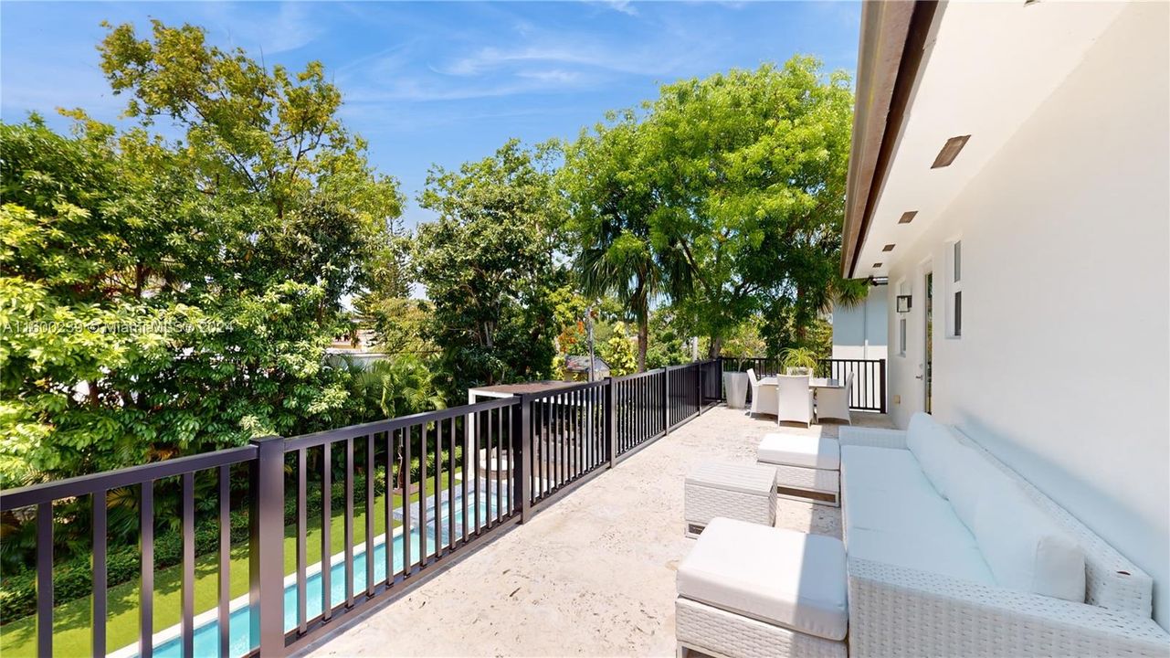 Master Bedroom Balcony