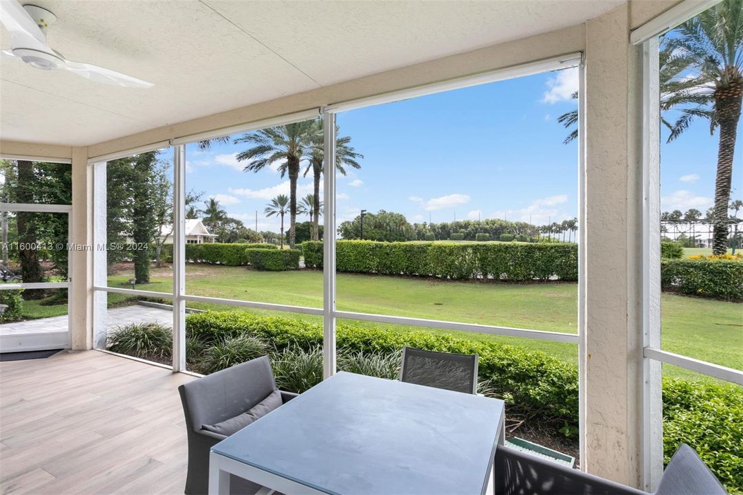 Screened in Porch