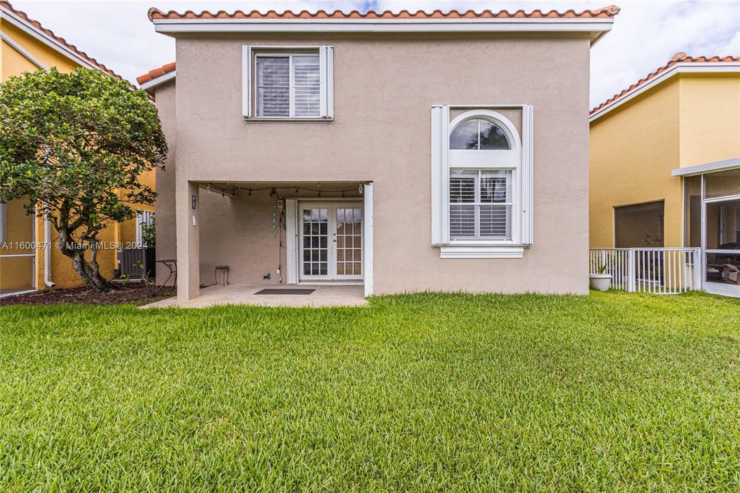 Active With Contract: $3,500 (3 beds, 2 baths, 1523 Square Feet)