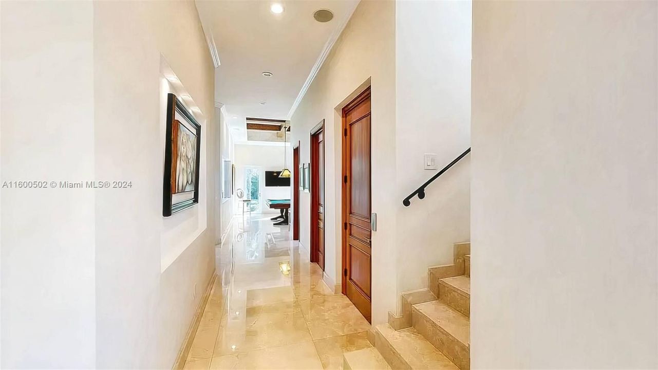 En Venta: $6,890,000 (7 camas, 8 baños, 9912 Pies cuadrados)