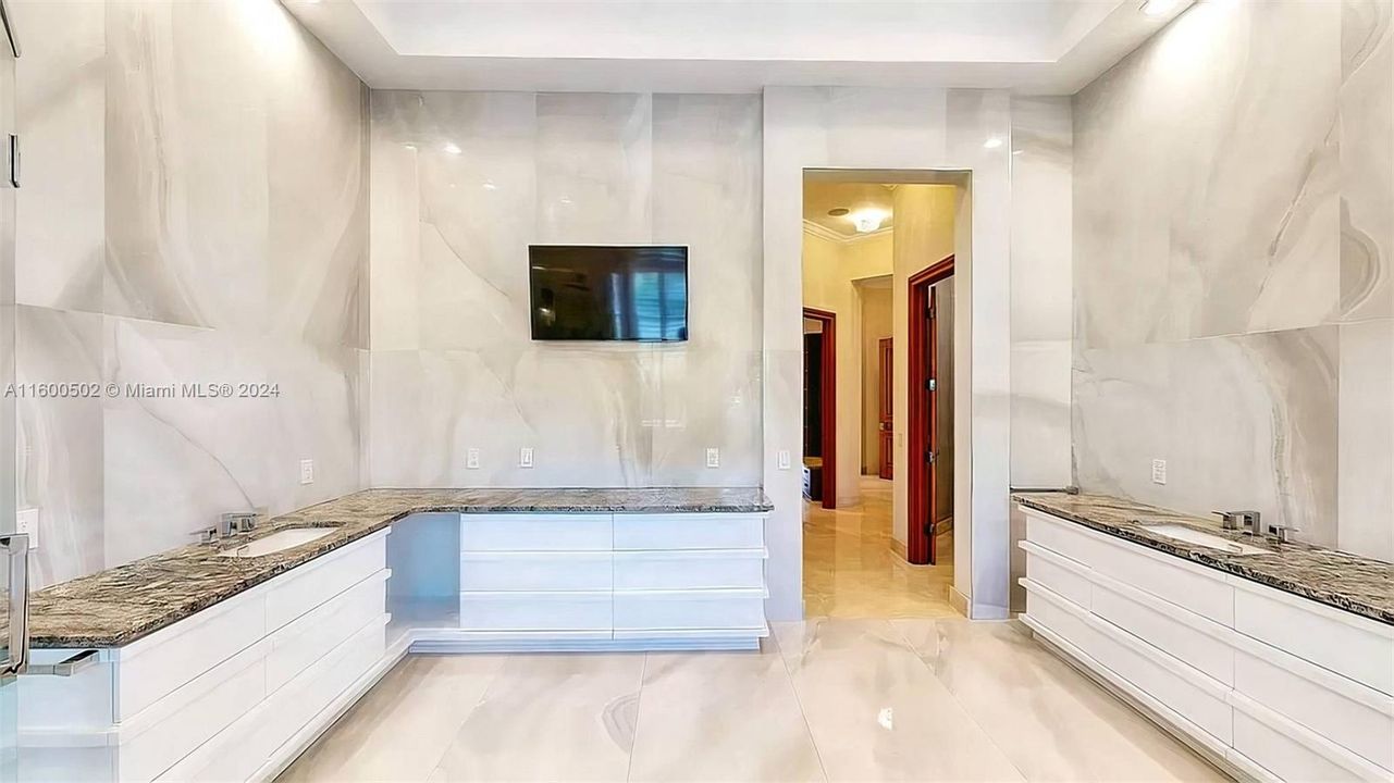 En Venta: $6,890,000 (7 camas, 8 baños, 9912 Pies cuadrados)