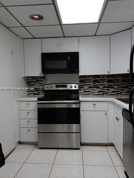 Recently Rented: $2,550 (1 beds, 1 baths, 810 Square Feet)