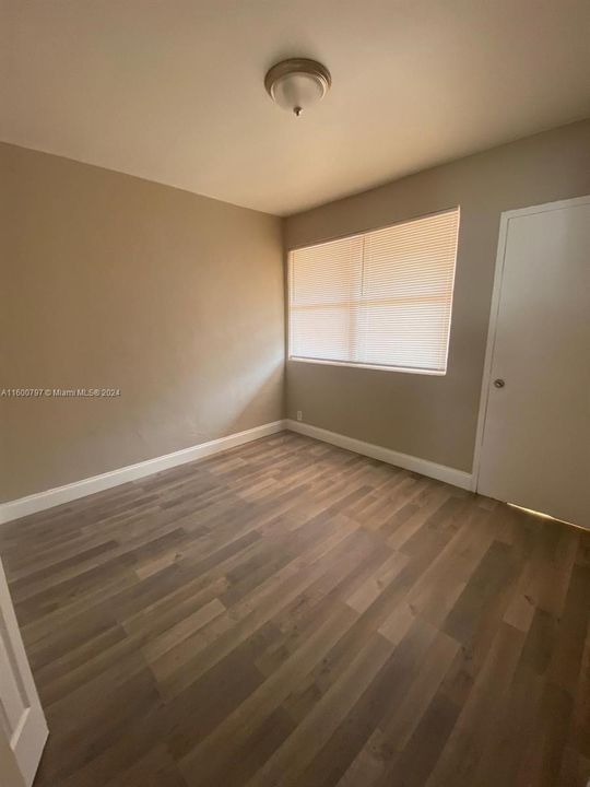 Recently Rented: $1,800 (2 beds, 1 baths, 663 Square Feet)