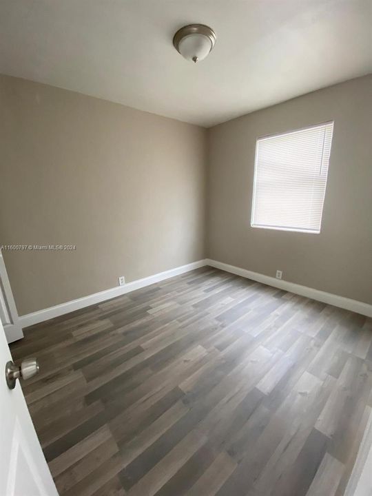 Recently Rented: $1,800 (2 beds, 1 baths, 663 Square Feet)