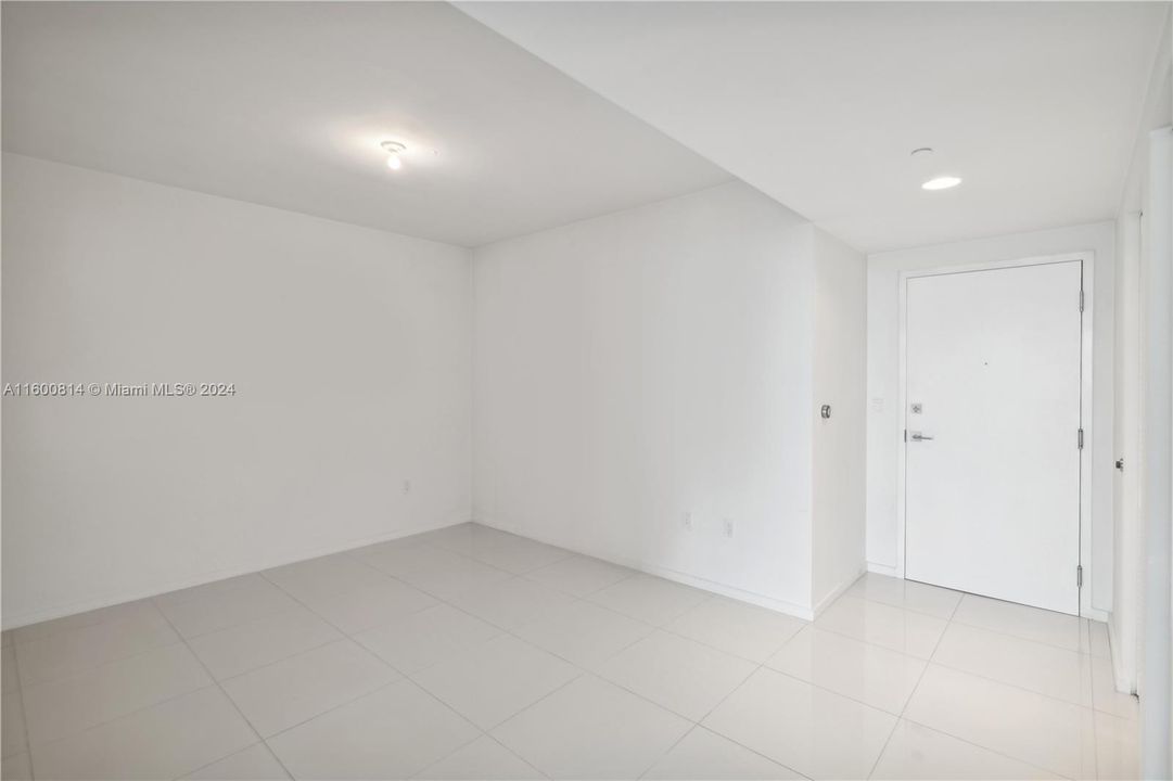 En Venta: $785,000 (2 camas, 2 baños, 1063 Pies cuadrados)