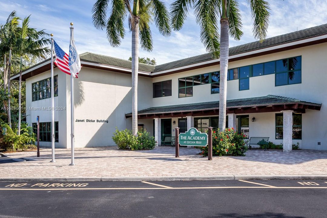 The Academy at Ocean Reef is a private Pre K3-8 school located inside the Club. Many of its students are “visitors,” attending for part of the academic year. This allows Members with school-age children or grandchildren to spend more time at the Club during the winter season. The others are full-timers who live year-round at the Club. Both benefit from individual attention in the classroom, as the visitors often return to their home schools ahead in their curricula.