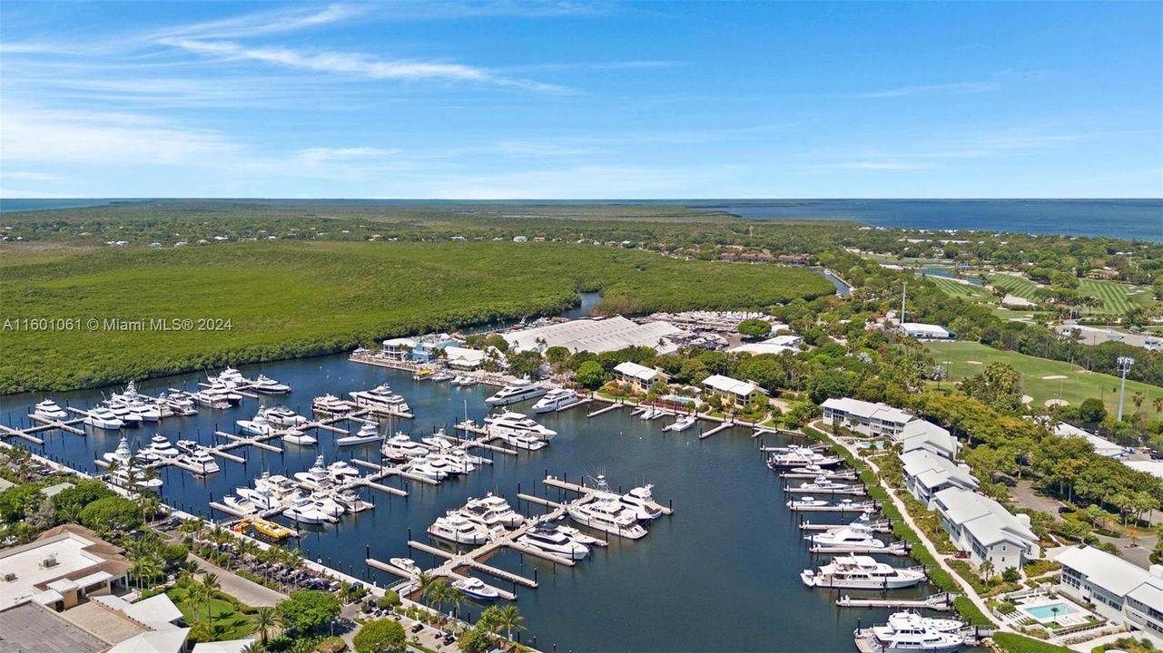 Whatever you and your vessel may need, it’s here at the ORC Marina—with berthing for 175 boats and superb accommodations available only steps away. Like everything else at Ocean Reef Club, we take great pride in the hospitality and service you’ll receive at our private marina.