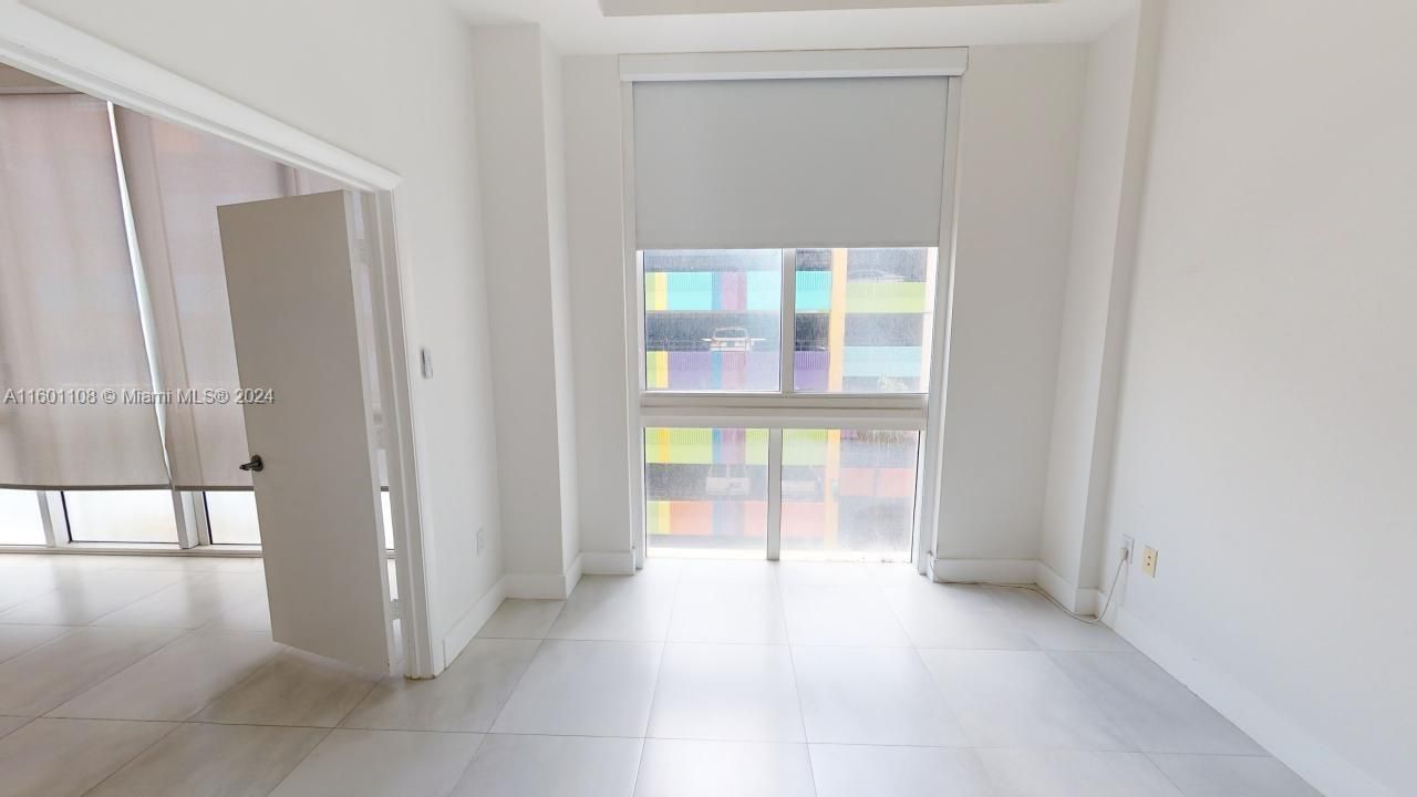 Recently Sold: $329,000 (1 beds, 1 baths, 675 Square Feet)