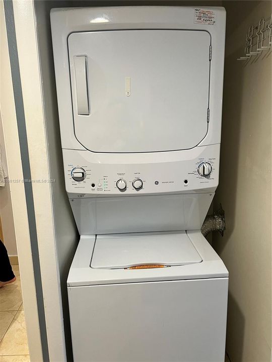 Washer/Dryer