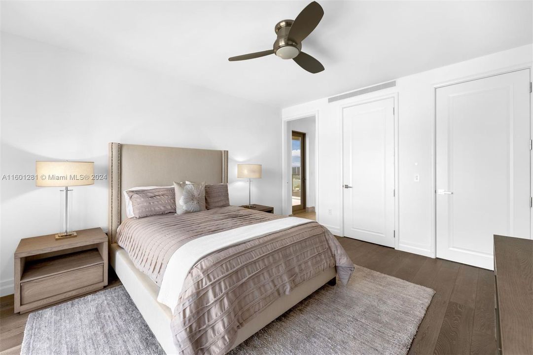 最近售出: $6,990,000 (3 贝兹, 6 浴室, 4609 平方英尺)