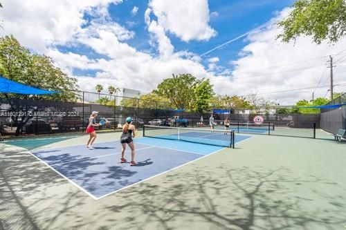 Nearby free Pickleball at the Firestation on Oak