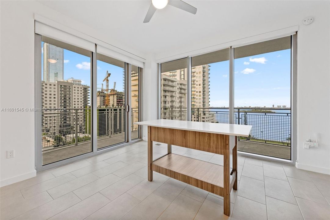 Active With Contract: $4,407 (2 beds, 2 baths, 1078 Square Feet)