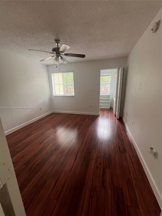 For Rent: $2,700 (2 beds, 2 baths, 1080 Square Feet)