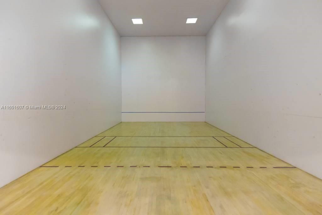 最近租的: $4,250 (3 贝兹, 2 浴室, 1320 平方英尺)