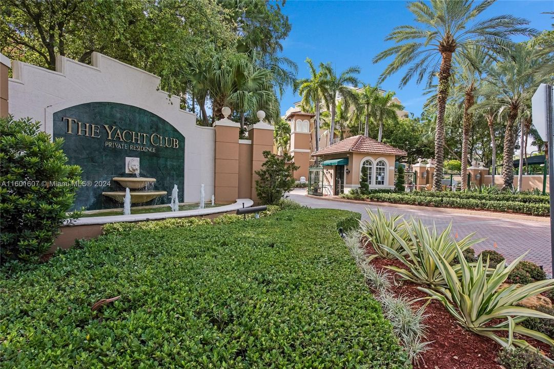 最近租的: $4,250 (3 贝兹, 2 浴室, 1320 平方英尺)