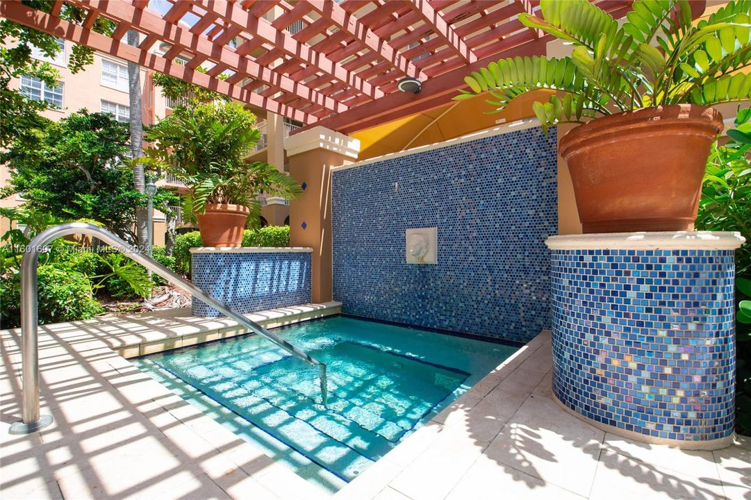 最近租的: $4,250 (3 贝兹, 2 浴室, 1320 平方英尺)