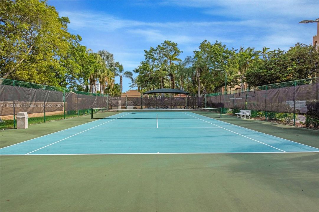 最近租的: $4,250 (3 贝兹, 2 浴室, 1320 平方英尺)