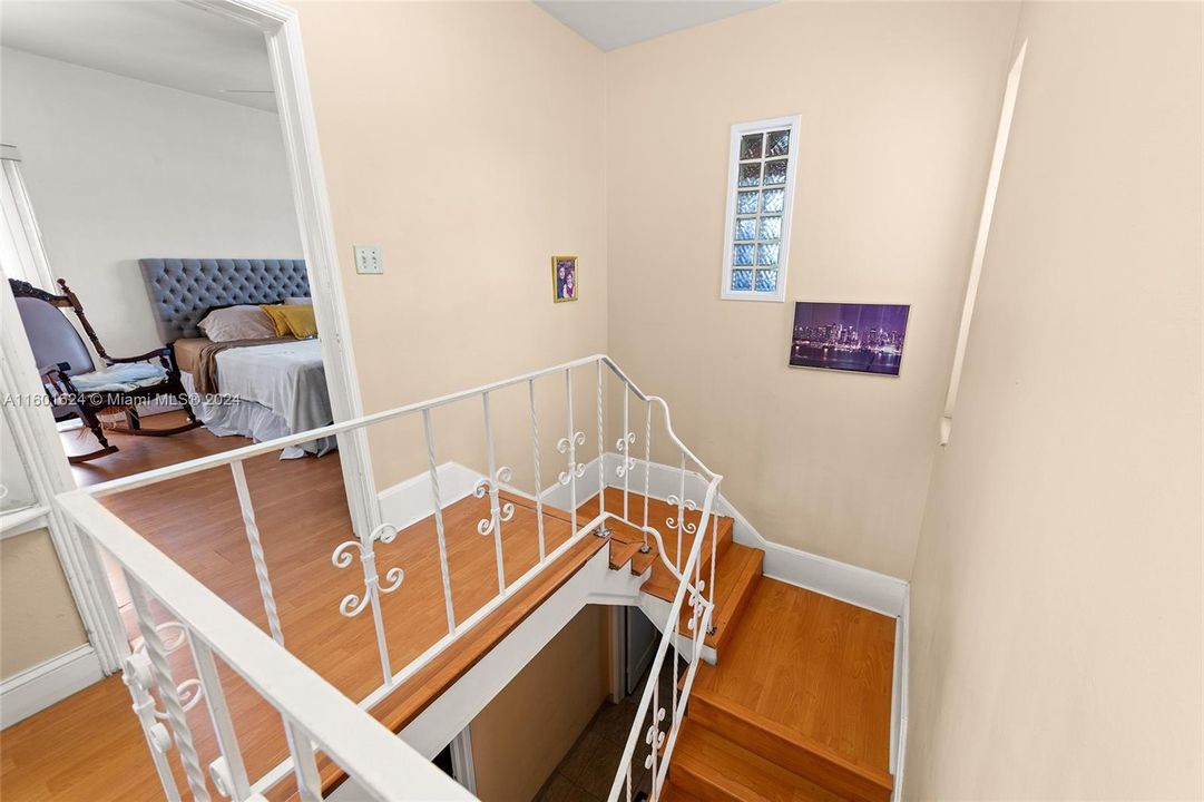 Guest Bedroom Downstairs with Closet space