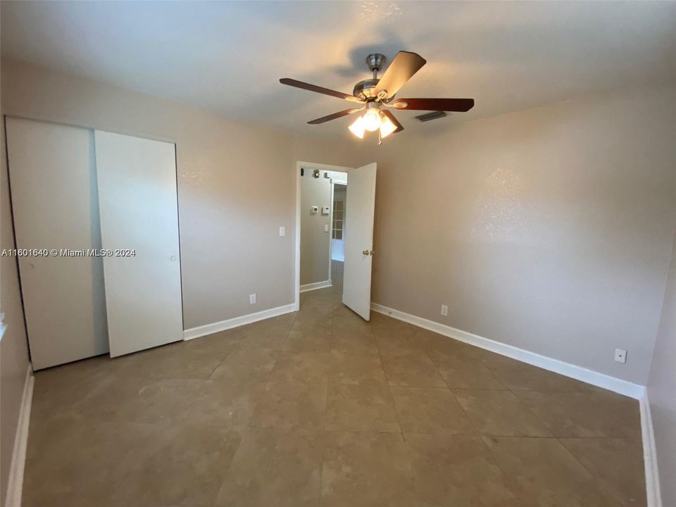 Recently Rented: $2,750 (2 beds, 2 baths, 1148 Square Feet)