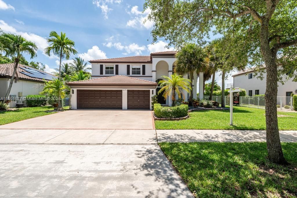 For Sale: $1,349,900 (5 beds, 3 baths, 3501 Square Feet)