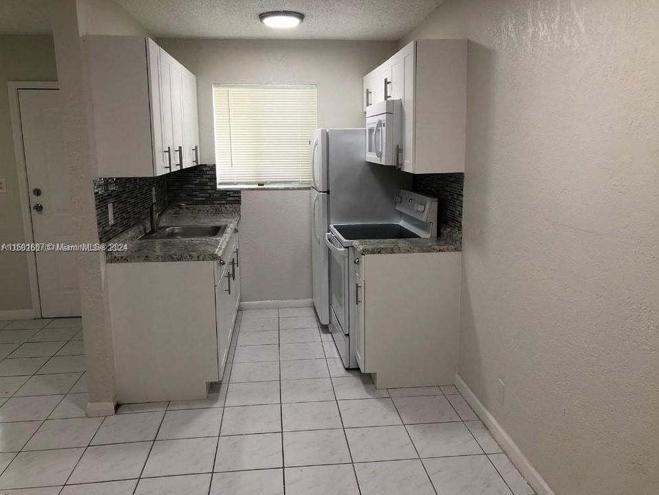 For Rent: $1,550 (1 beds, 1 baths, 0 Square Feet)