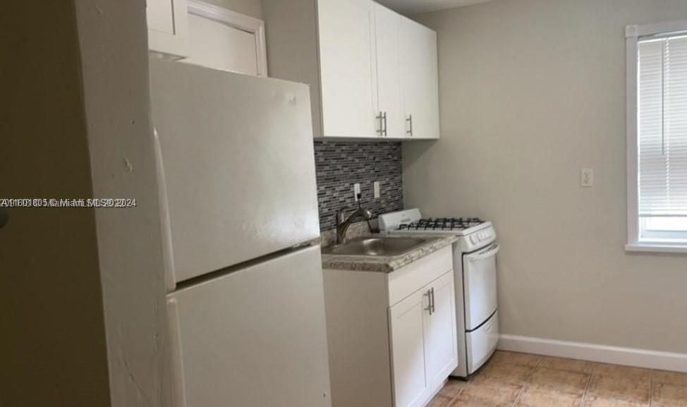 For Rent: $1,225 (0 beds, 1 baths, 0 Square Feet)