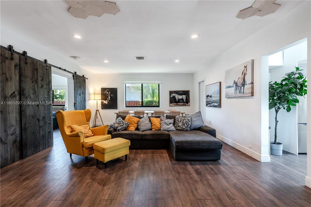 Active With Contract: $850,000 (4 beds, 2 baths, 0 Square Feet)