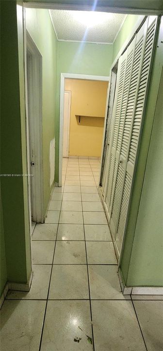 Activo con contrato: $449,999 (3 camas, 2 baños, 1636 Pies cuadrados)