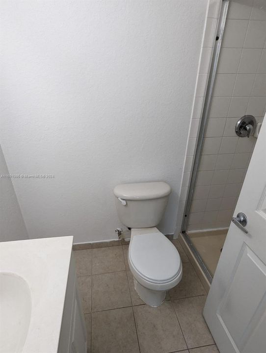 出租: $2,500 (3 贝兹, 2 浴室, 1318 平方英尺)