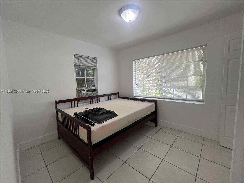 For Rent: $1,700 (2 beds, 1 baths, 0 Square Feet)