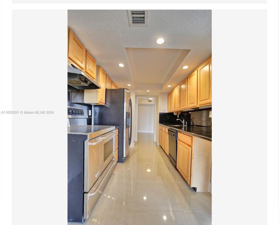 Active With Contract: $4,100 (2 beds, 2 baths, 1164 Square Feet)