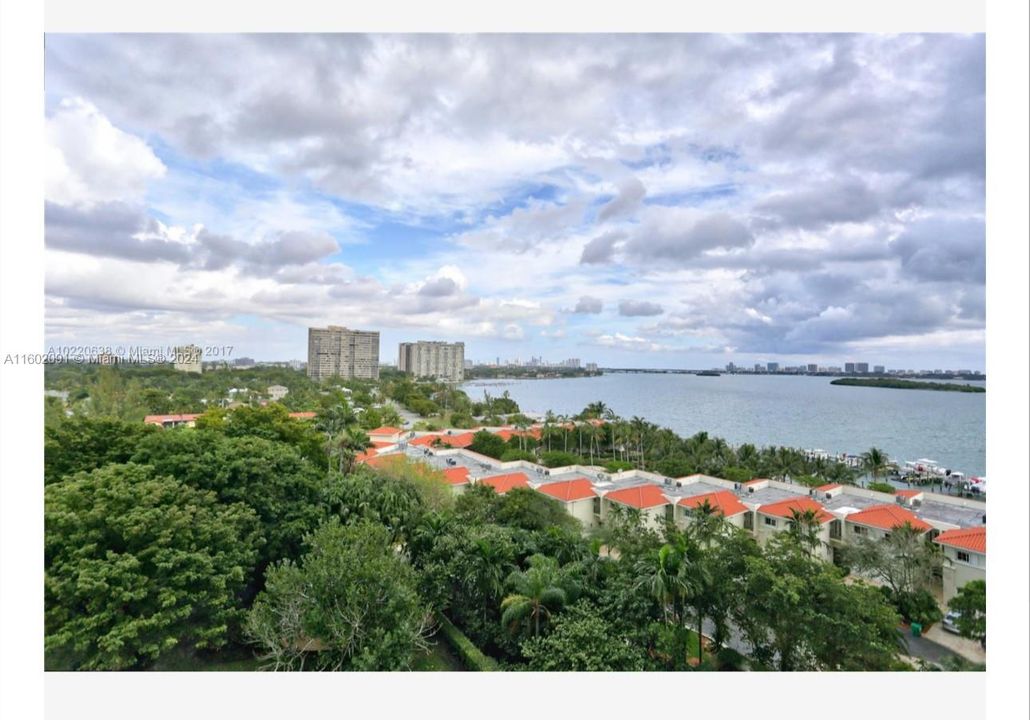 Active With Contract: $4,100 (2 beds, 2 baths, 1164 Square Feet)