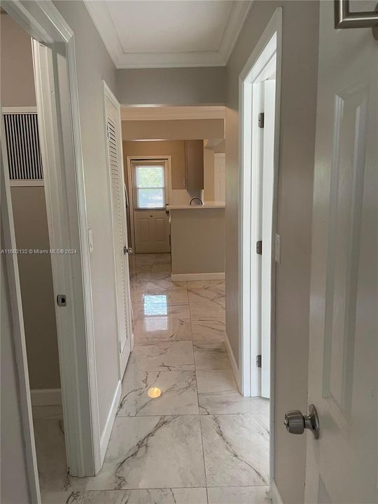 Recently Rented: $1,625 (1 beds, 1 baths, 615 Square Feet)